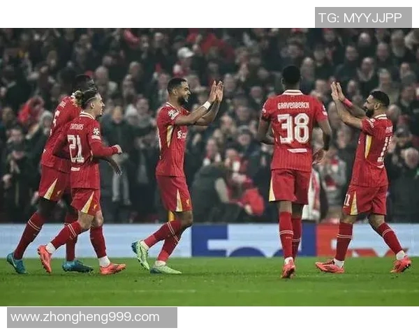 利物浦全胜晋级欧冠淘汰赛,梅西率巴萨出局,新领头羊崛起 利物浦全胜晋级欧冠淘汰赛,梅西率巴萨出局,新领头羊崛起